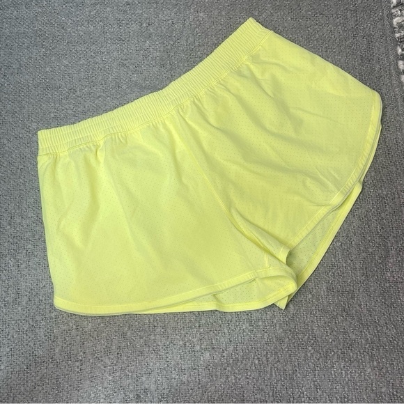 Lululemon Surefire Short High Rise Swift Shorts Florid Flash 12 - Picture 3 of 10